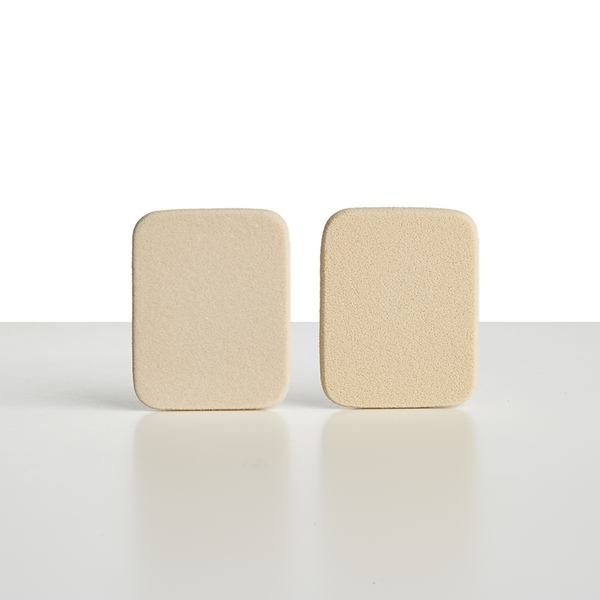 product image 800 800 116104 Powder Foundation Applicator ARTISTRY EXACT FIT™
